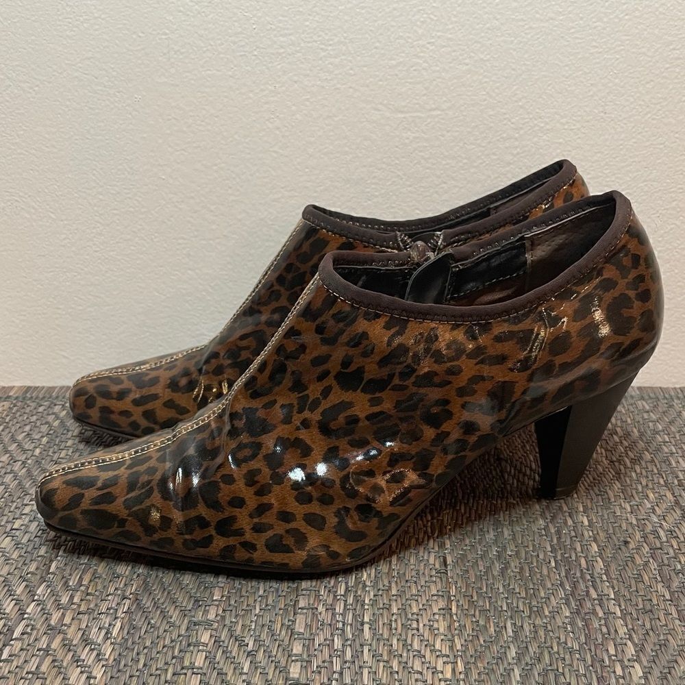 Boston Design Studio Water Resistant Low Heel Leopard Bootie 8 - Picture 3 of 10